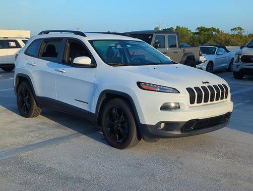 2016 Jeep Cherokee Altitude
