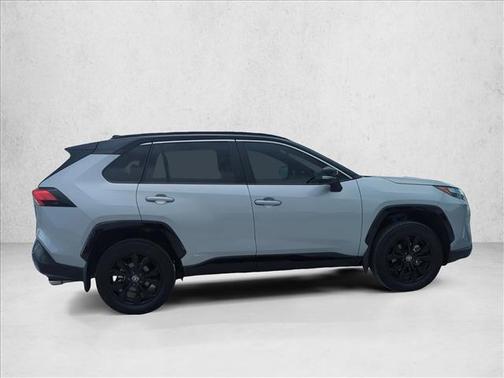 2025 Toyota RAV4 Hybrid SE