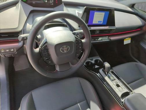 2025 Toyota Prius L