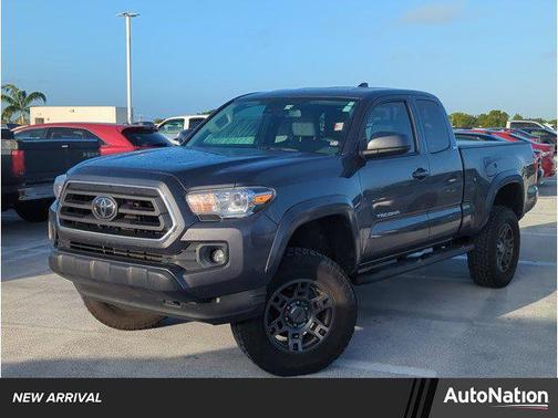 2022 Toyota Tacoma SR5