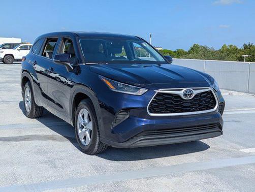 2021 Toyota Highlander L