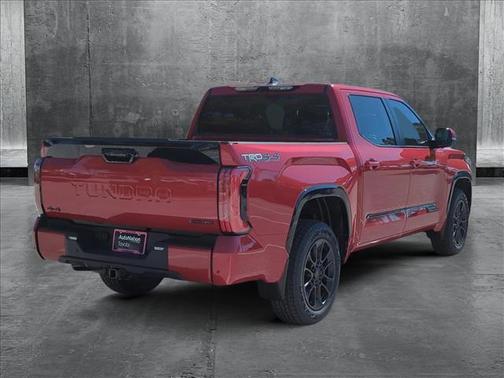 2025 Toyota Tundra Hybrid Platinum