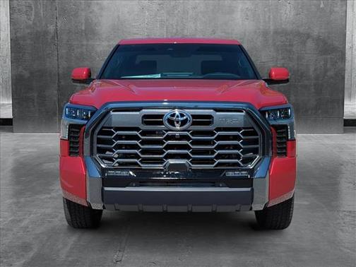 2025 Toyota Tundra Hybrid Platinum