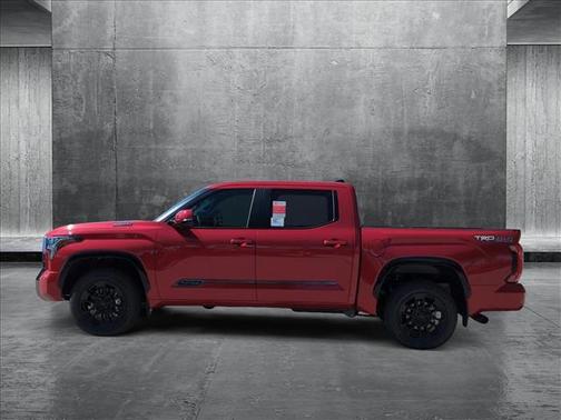 2025 Toyota Tundra Hybrid Platinum