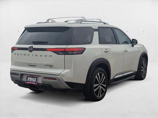 2023 Nissan Pathfinder Platinum 4WD