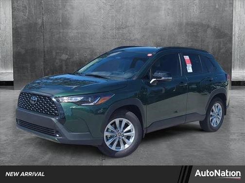 2025 Toyota Corolla Cross LE