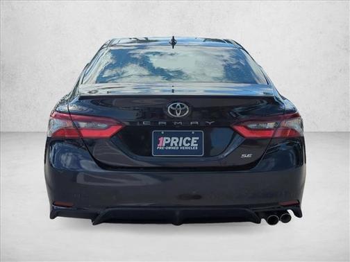Midnight Black Metallic 2022 Toyota Camry SE