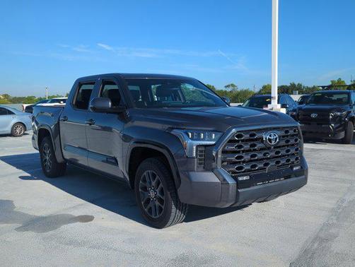 2023 Toyota Tundra Platinum