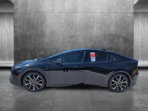 2025 Toyota Prius Plug-In Hybrid XSE Premium