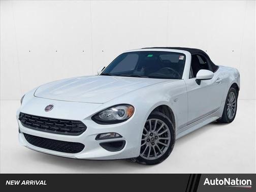 2019 FIAT 124 Spider Base