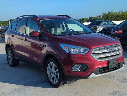 Ruby Red Metallic Tinted Clearcoat 2019 Ford Escape SEL
