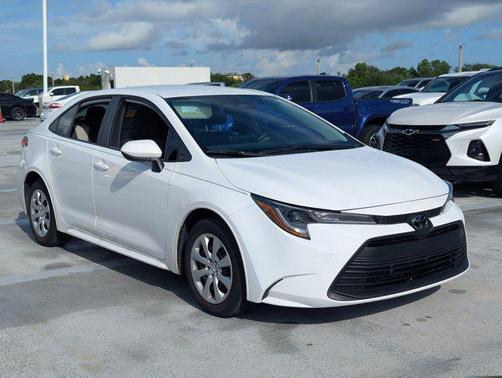 2023 Toyota Corolla LE