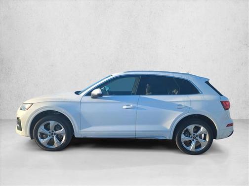 2021 Audi Q5 45 Premium Plus