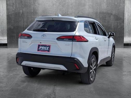 2023 Toyota Corolla Cross XLE