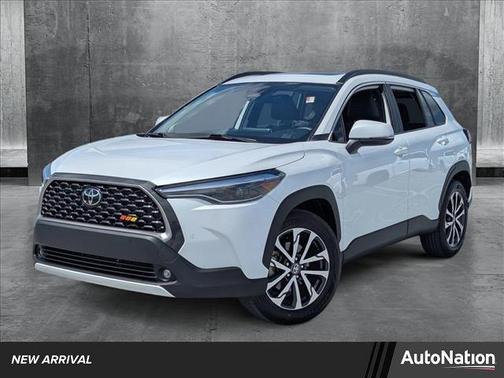 2023 Toyota Corolla Cross XLE