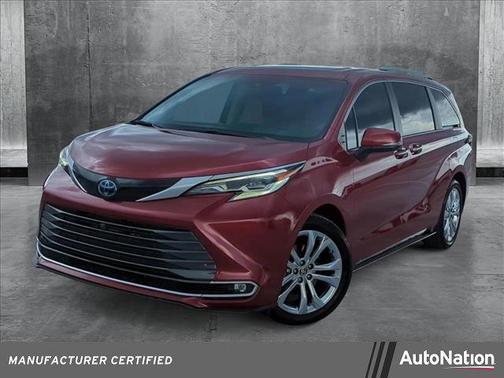 2023 Toyota Sienna Platinum 7 Passenger