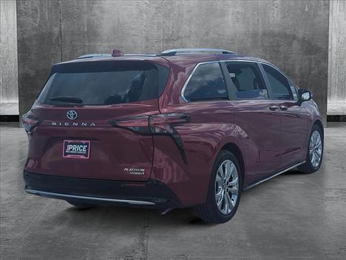 2023 Toyota Sienna Platinum 7 Passenger