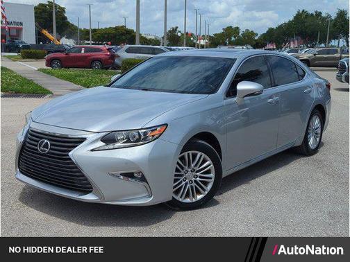 Silver Lining Metallic 2016 Lexus ES 350 Base