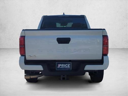 Ice Cap 2024 Toyota Tacoma SR5