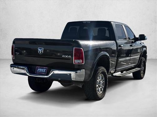 2017 RAM 2500 Laramie Crew Cab 4x4 6'4' Box