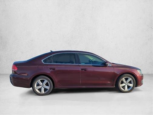 2012 Volkswagen Passat 2.5 SE