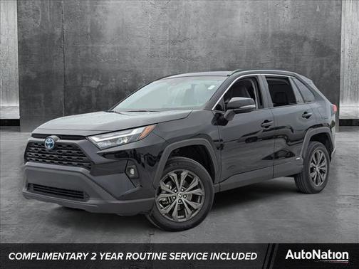 2023 Toyota RAV4 Hybrid XLE Premium