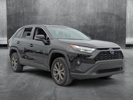 2023 Toyota RAV4 Hybrid XLE Premium