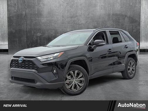 2023 Toyota RAV4 Hybrid XLE Premium