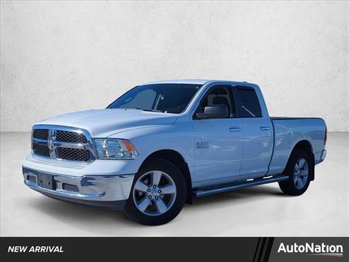2016 RAM 1500 SLT
