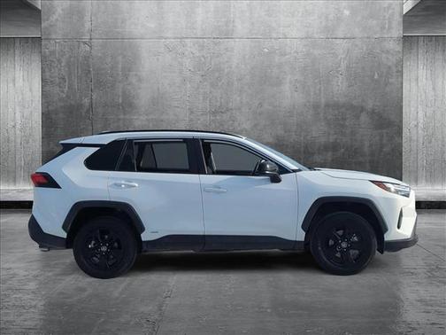 2024 Toyota RAV4 Hybrid SE