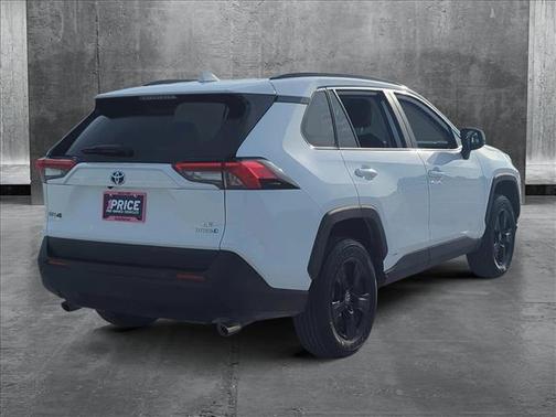2024 Toyota RAV4 Hybrid SE