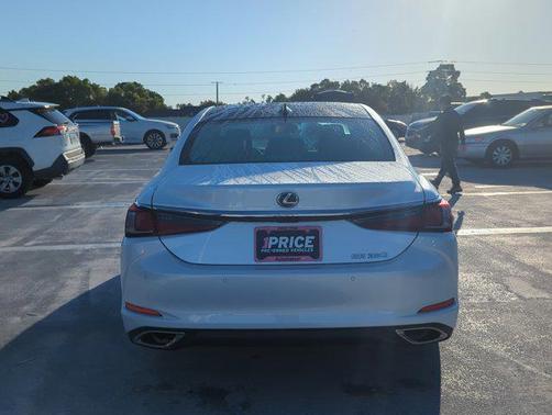 2023 Lexus ES 350 Base
