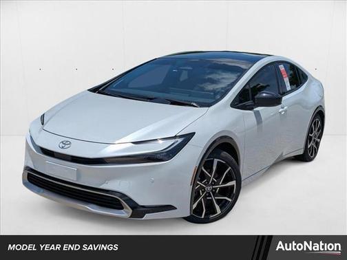 2025 Toyota Prius Plug-In Hybrid XSE Premium