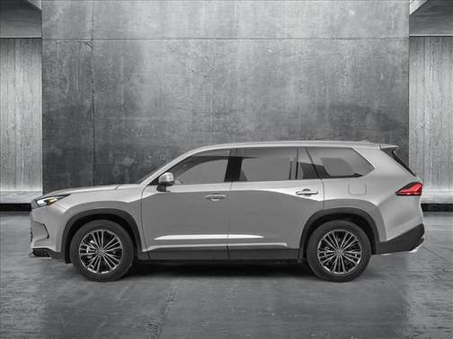 2025 Toyota Highlander LE