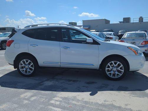 2012 Nissan Rogue SV w/SL Pkg