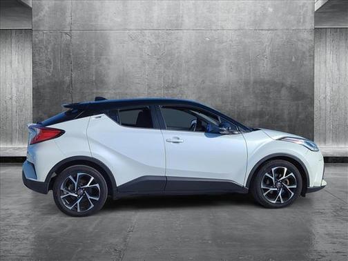 2020 Toyota C-HR XLE