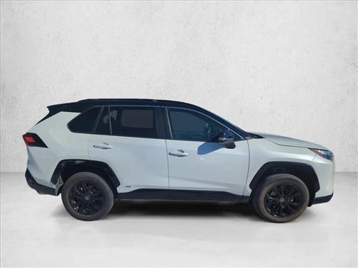 2023 Toyota RAV4 Hybrid SE