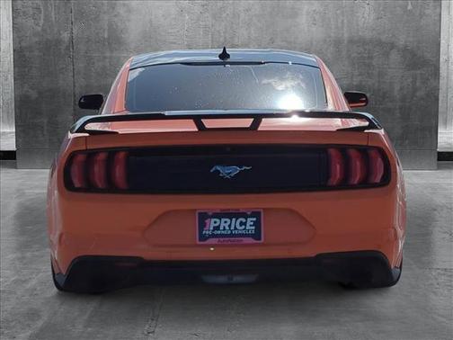 2020 Ford Mustang EcoBoost