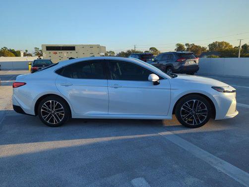 2025 Toyota Camry XLE