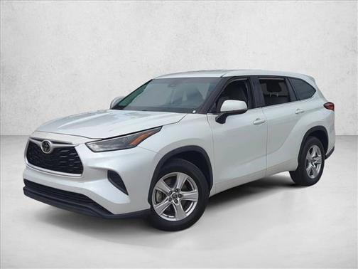 2022 Toyota Highlander L