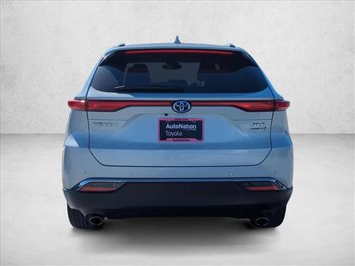 2022 Toyota Venza XLE