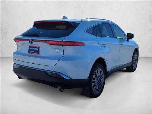 2022 Toyota Venza XLE