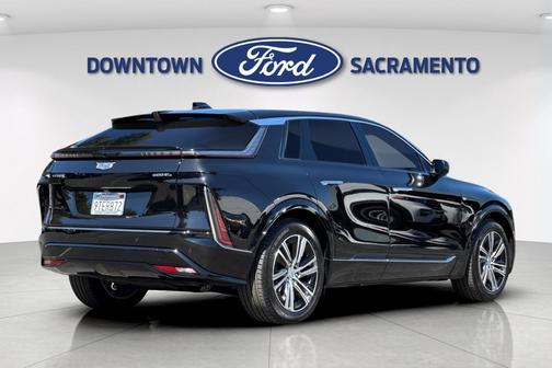 2025 Cadillac LYRIQ Luxury
