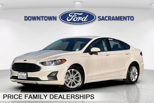 2020 Ford Fusion SE
