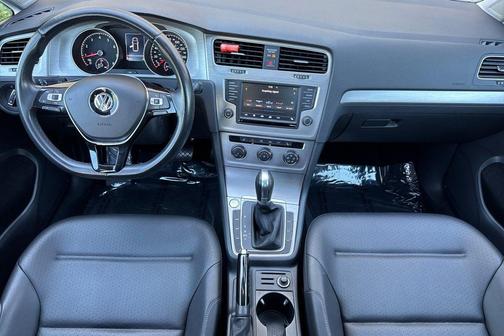Silk Blue Metallic 2017 Volkswagen Golf TSI Wolfsburg Edition 4-Door
