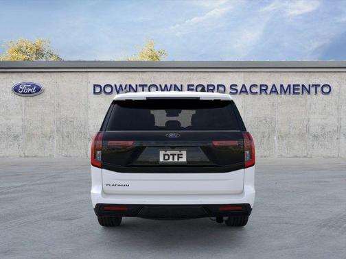 White Metallic 2026 Ford Expedition Platinum
