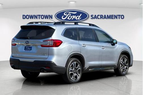 2023 Subaru Ascent LIMITED 7-PASSENGER