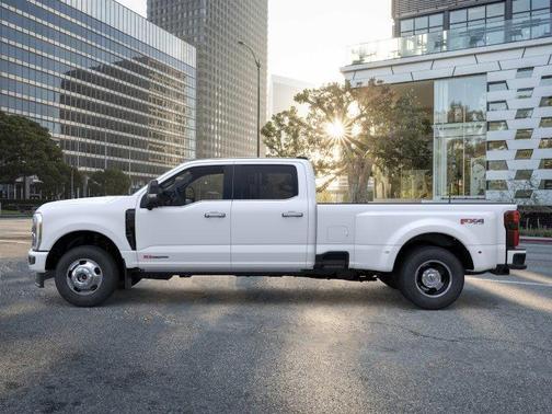 2026 Ford F-350 Platinum