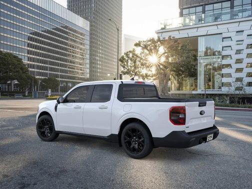 2025 Ford Maverick Lariat