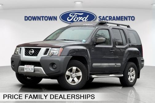 2012 Nissan Xterra S